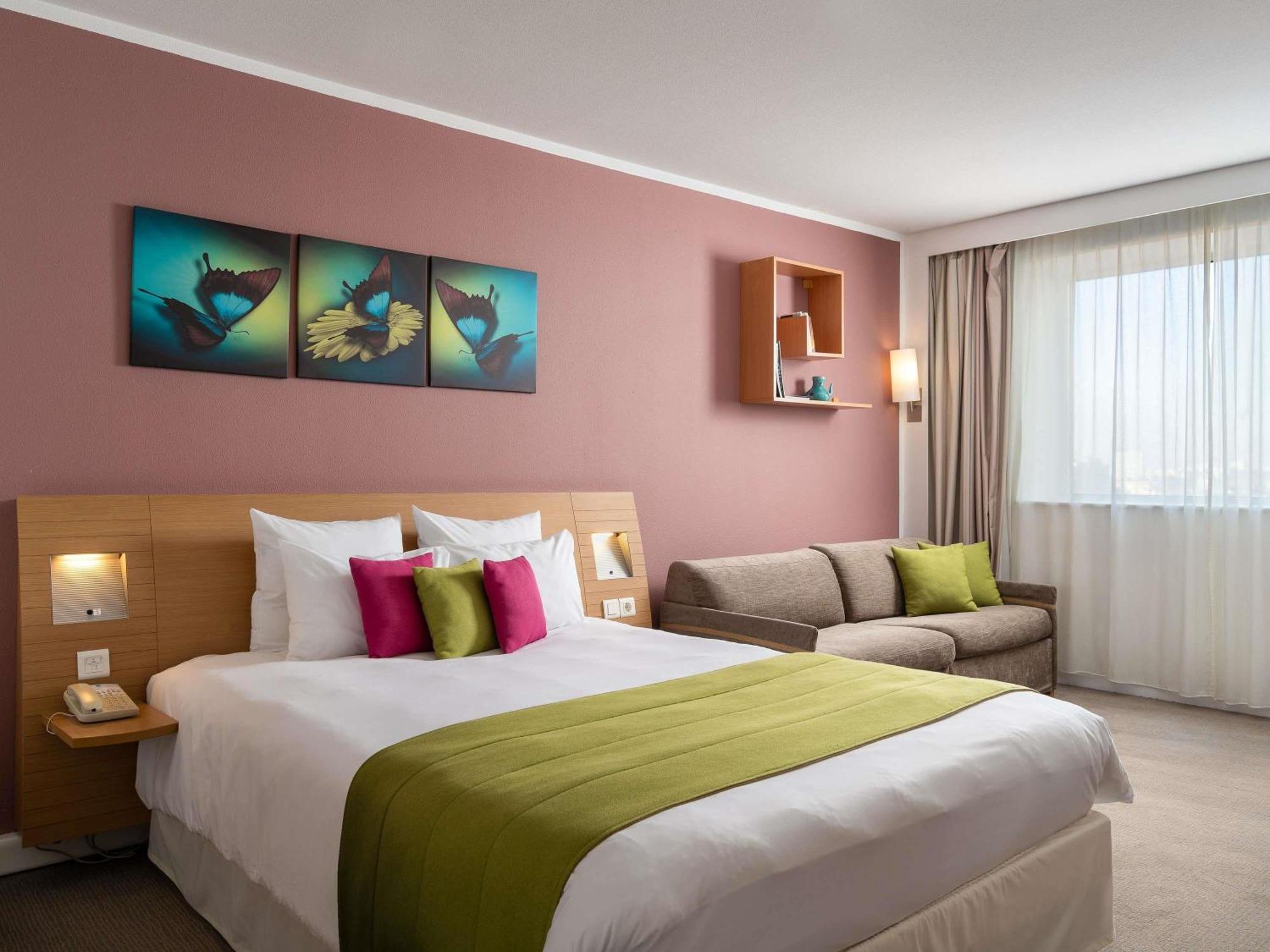 Novotel Centre